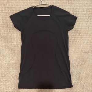 Lulu swiftly tech short sleeve